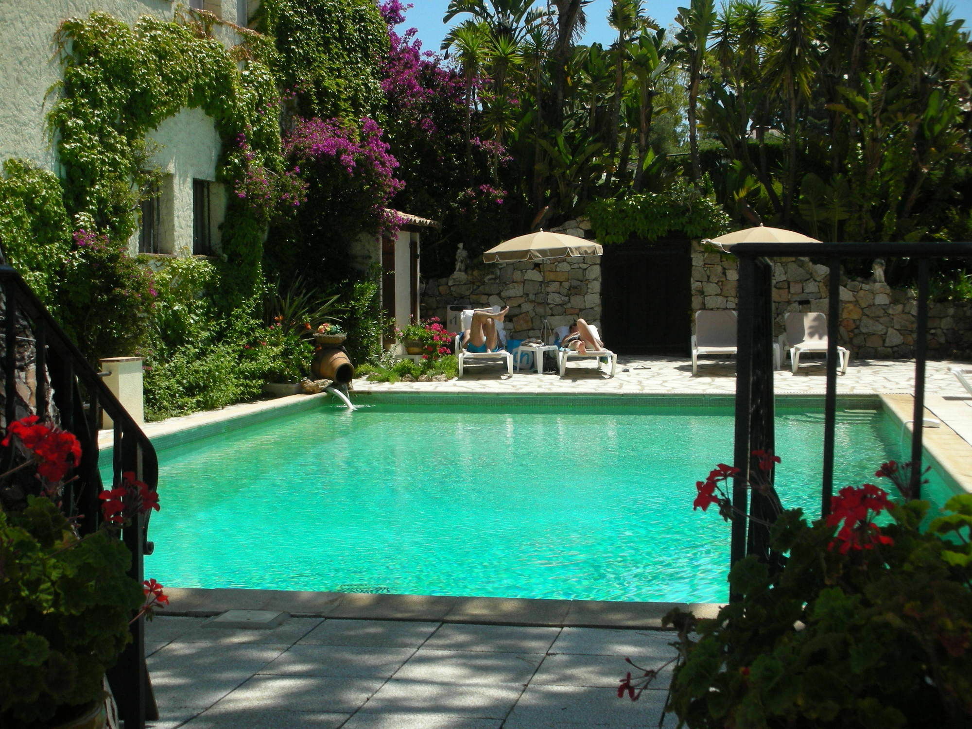 Castel Garoupe Hotell Antibes Eksteriør bilde