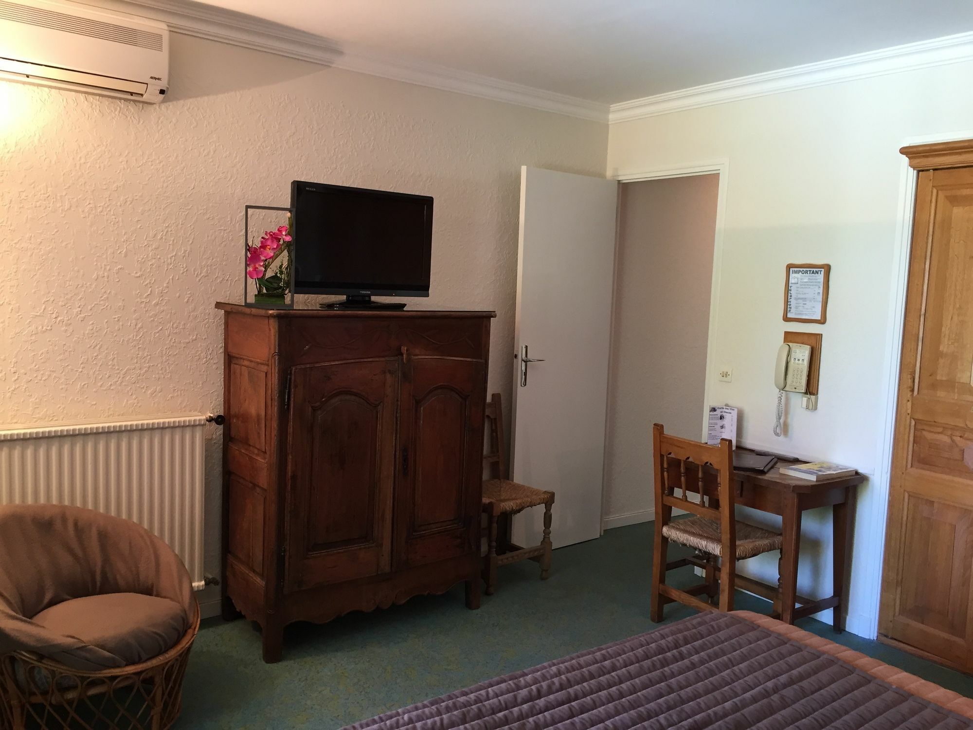 Castel Garoupe Hotell Antibes Eksteriør bilde